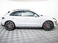 2025 Porsche Macan S