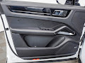 2023 Porsche Cayenne Turbo