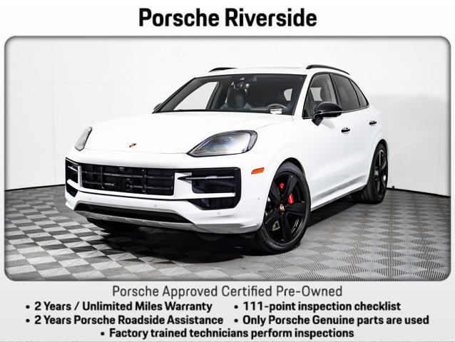 2025 Porsche Cayenne GTS